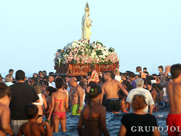 La procesi&oacute;n de la Virgen de Carmen en Punta Umbr&iacute;a

Foto: H.I.