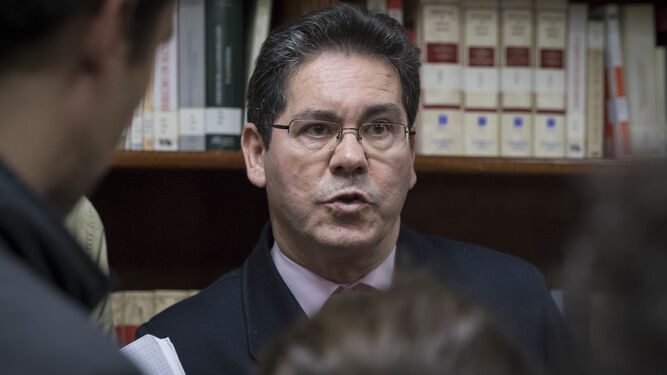 El magistrado Pedro Izquierdo, tras conocer la designación de su Sala para enjuiciar la pieza política de los ERE.