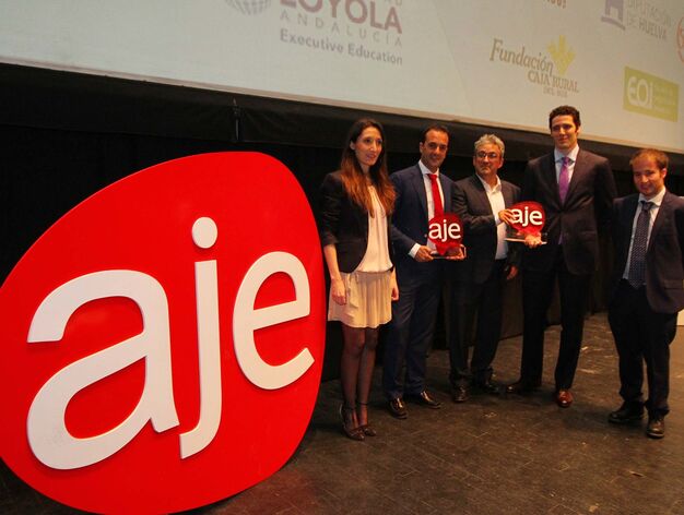 Las im&aacute;genes de los Premios AJE Andaluc&iacute;a j&oacute;venes empresarios 2017