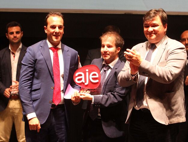 Las im&aacute;genes de los Premios AJE Andaluc&iacute;a j&oacute;venes empresarios 2017