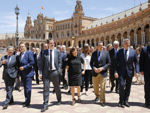 La cumbre de delegados del Gobierno en la Plaza de Espa&ntilde;a, en im&aacute;genes