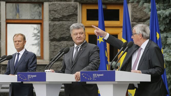 La UE insta a Ucrania a acabar con la corrupción