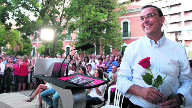CARABALLOCamino libre para liderar el PSOE