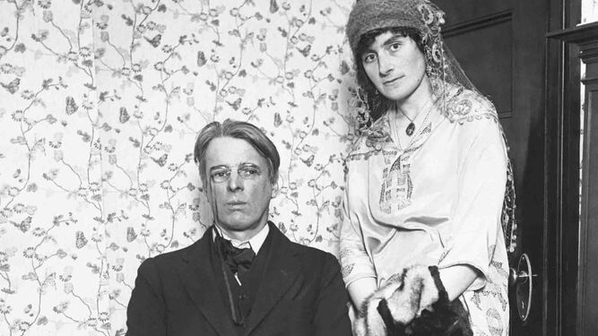 William Butler Yeats y su mujer George Hyde Lees retratados en los años veinte.