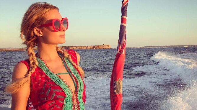 Paris Hilton pasa unos  días en España junto a  su novio Chris Zylka