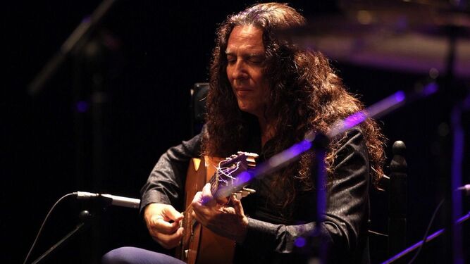 El guitarrista almeriense Tomatito, en su esperada actuación en Huelva, donde puso al público en pie.