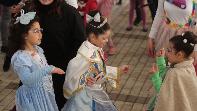 Fiesta infantil del Carnaval Onubense en el antiguo estadio Colombino