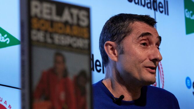 Ernesto Valverde, durante la presentación de la 14ª edición del libro Relatos Solidarios del Deporte.