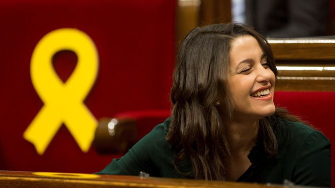 Inés Arrimadas, en el pleno del 'Parlament'