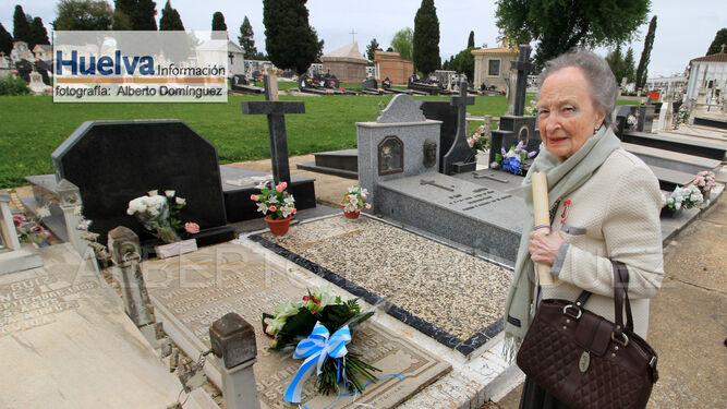 Im&aacute;genes del homenaje a William Martin "el hombre que nunca existi&oacute;" en el cementerio de la Soledad