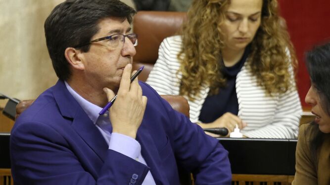 Juan Marín, líder de Ciudadanos, en el Parlamento andaluz.