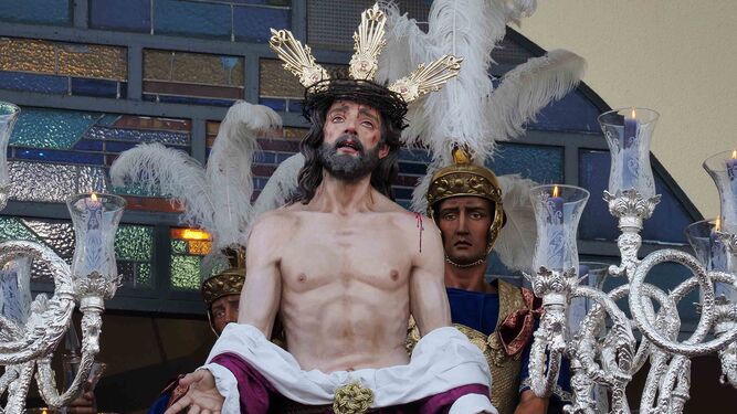 Nuestro Padre Jesús de la Humildad durante su procesión del Lunes Santo de 2023