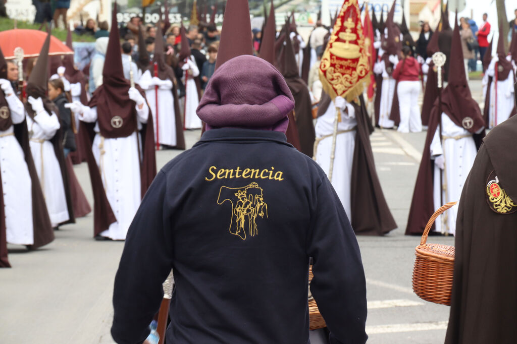 Las mejores im&aacute;genes del Martes Santo en Huelva: La Hermandad de La Sentencia