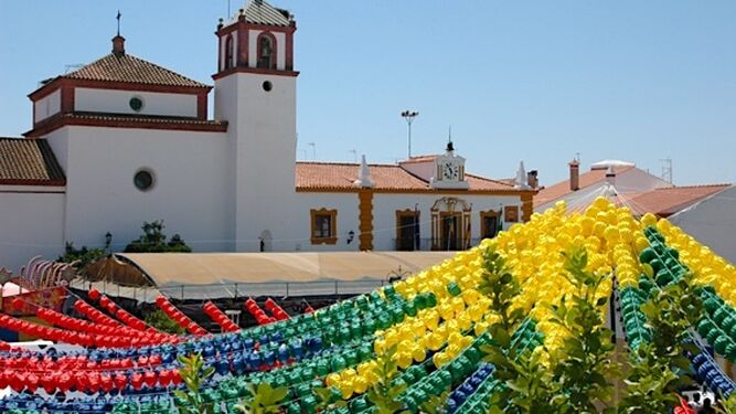 El bello pueblo de Huelva fronterizo con Portugal que homenajea a Miguel Hernández