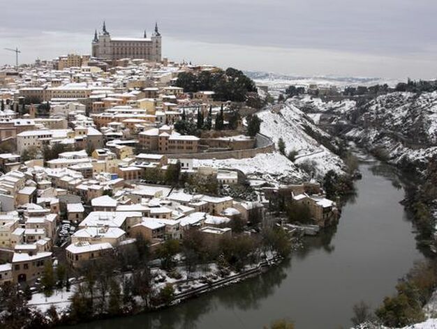 Vista de la ciudad de Toledo. 

Foto: Enrique Merino (Efe)