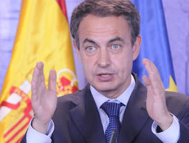 Zapatero durante su discurso.

Foto: Juan Carlos V&aacute;zquez