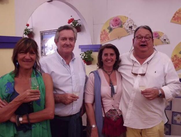 Javier Mellero, Silvia Ferra, Nicol&aacute;s Terry y Elena Freyre

Foto: Fito Carreto