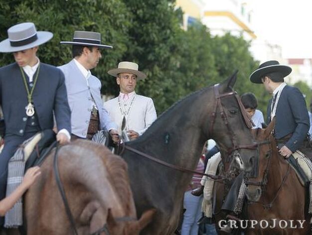 Romeros a caballo.

Foto: Jos&eacute; &Aacute;ngel Garc&iacute;a