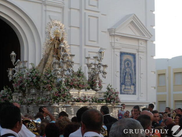 La procesi&oacute;n de la Virgen de Carmen en Isla Cristina

Foto: H.I.