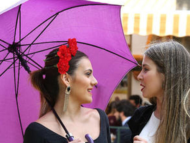 El paraguas fue necesario en la tarde de Feria. 

Foto: Pascual