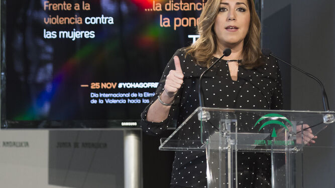 Susana Díaz,  durante su intervención en la campaña anual de sensibilización por el Día Internacional de la Eliminación de la Violencia contra la Mujeres.