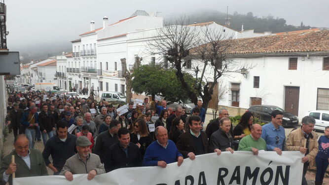 Momento de la manifestación para pedir el indulto de José Ramón Rodríguez.