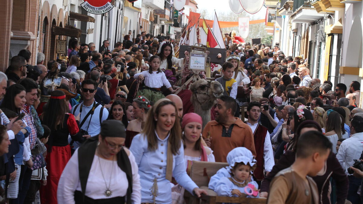 Palos de la Frontera acoge una nueva Feria Medieval cargada de detalles y actividades.