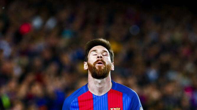 Messi se lamenta de una acción en el partido del Barcelona ante la Juventus del pasado miércoles.
