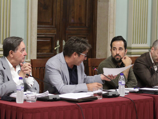 Im&aacute;genes del Pleno del Ayuntamiento de Huelva