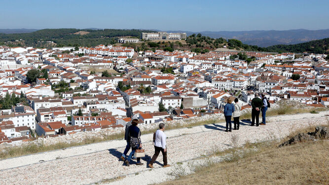 Vistas del pueblo desde el Castillo de Aracena.