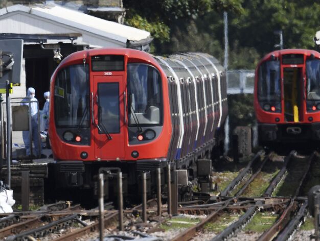 Im&aacute;genes del atentado con bomba casera del Metro de Londres