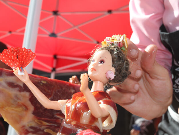 Record Guinnes del bocadillo de jam&oacute;n mas grande del mundo, en Huelva