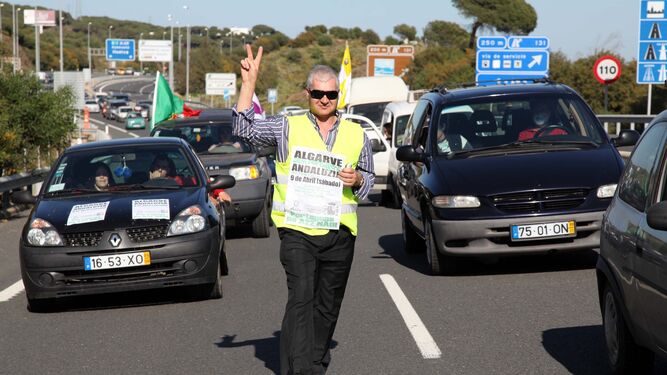 Protesta por el peaje en la autopista A22 del Algarve portugués.