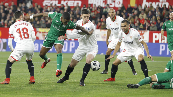 La semifinal de Copa entre Sevilla FC y CD Legan&eacute;s, en im&aacute;genes