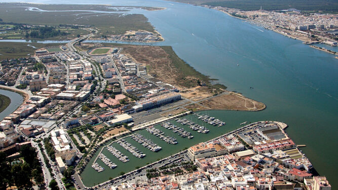 Vista aérea del Puerto de Ayamonte.