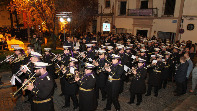 Agrupación Musical de los Gitanos, que acompaña al Señor de Pasión el Martes Santo.