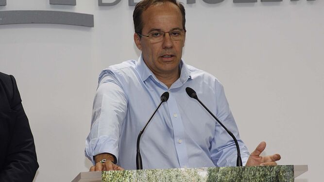 El alcalde de Hinojos, Miguel Ángel Curiel.