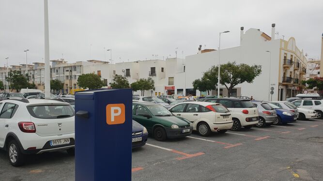 Zona de aparcamiento regulado en la localidad de Ayamonte.