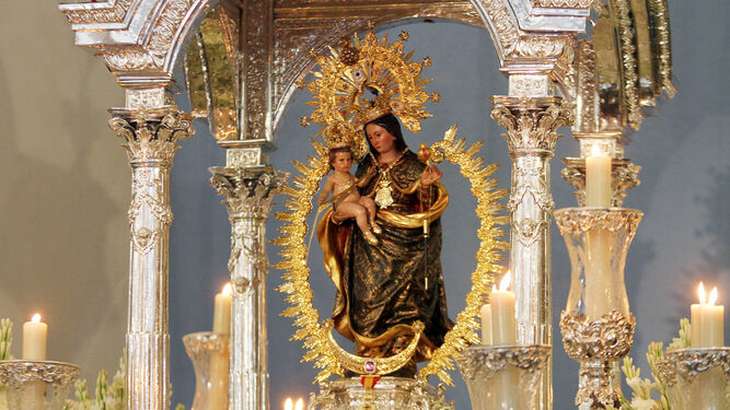 Im&aacute;genes del traslado de la Virgen de la Cinta desde la catedral hasta su santuario