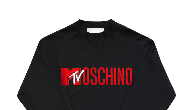 Sudadera con logo bordado de Moschino tv H&amp;M 69,99 EUR