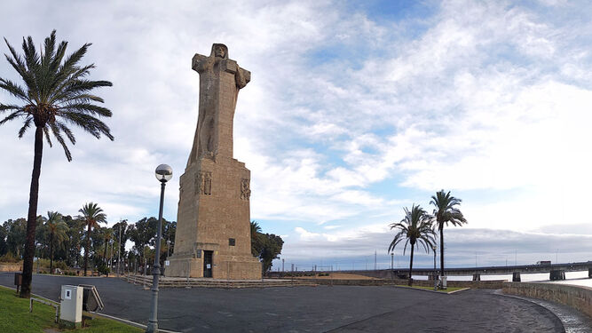 El Monumento a Colón en la Punta del Sebo sigue siendo referente de lo colombino en Huelva.
