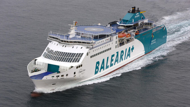 El ferri de Baleària está principalmente destinado al tráfico de pasajeros.