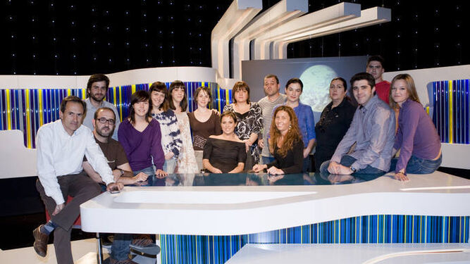 El equipo de 'La 2 Noticias', con Mara Torres