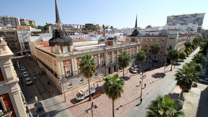 Vista aérea del Ayuntamiento de Huelva.