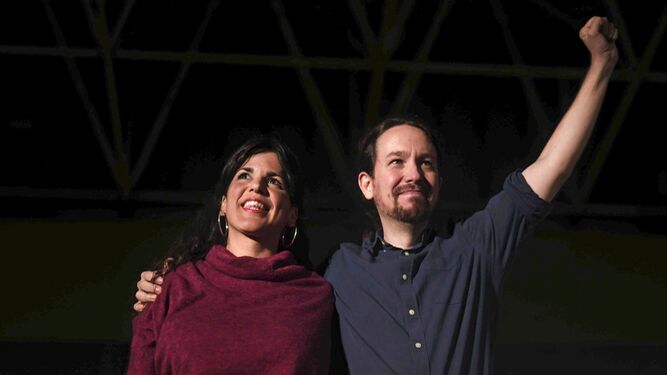 Teresa  Rodríguez y Pablo  Iglesias