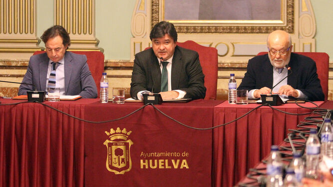 Las Medallas de Huelva aprobadas en el pleno, en im&aacute;genes
