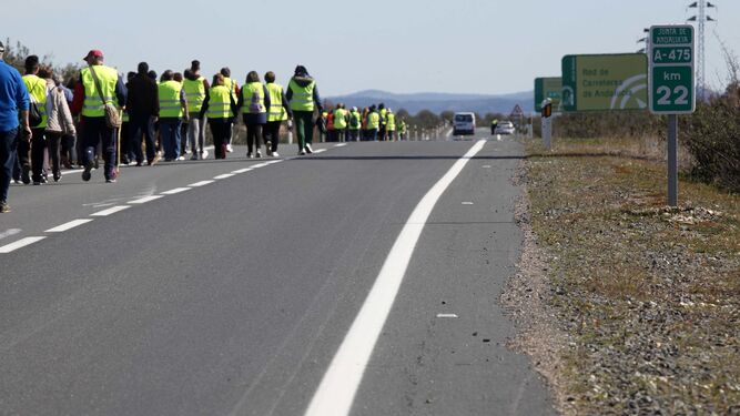 Marcha por la segregaci&oacute;n de Tharsis hasta la sede del TSJA en Sevilla