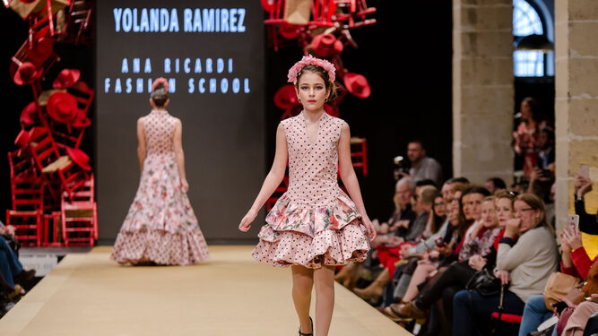 Pasarela Flamenca Jerez 2019: Ana Ricardi Fashion School