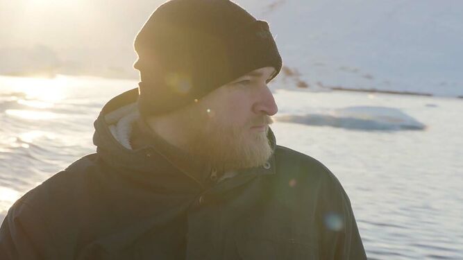 Anders Hvidegaard, profesor danés en Groenlandia en el filme de Collardey.