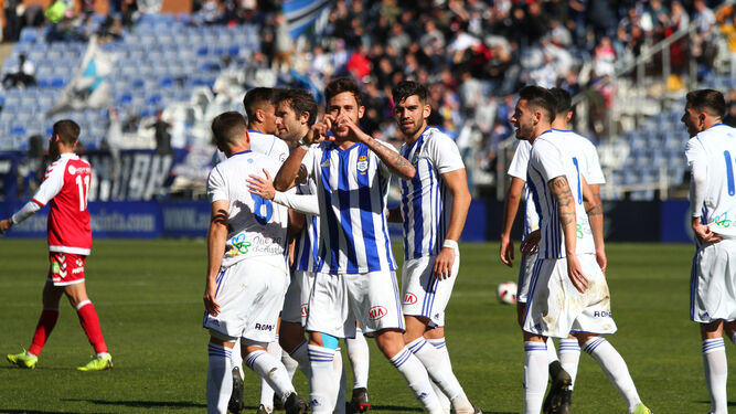 Iván González celebra su gol en el Nuevo Colombino ante el Real Murcia.